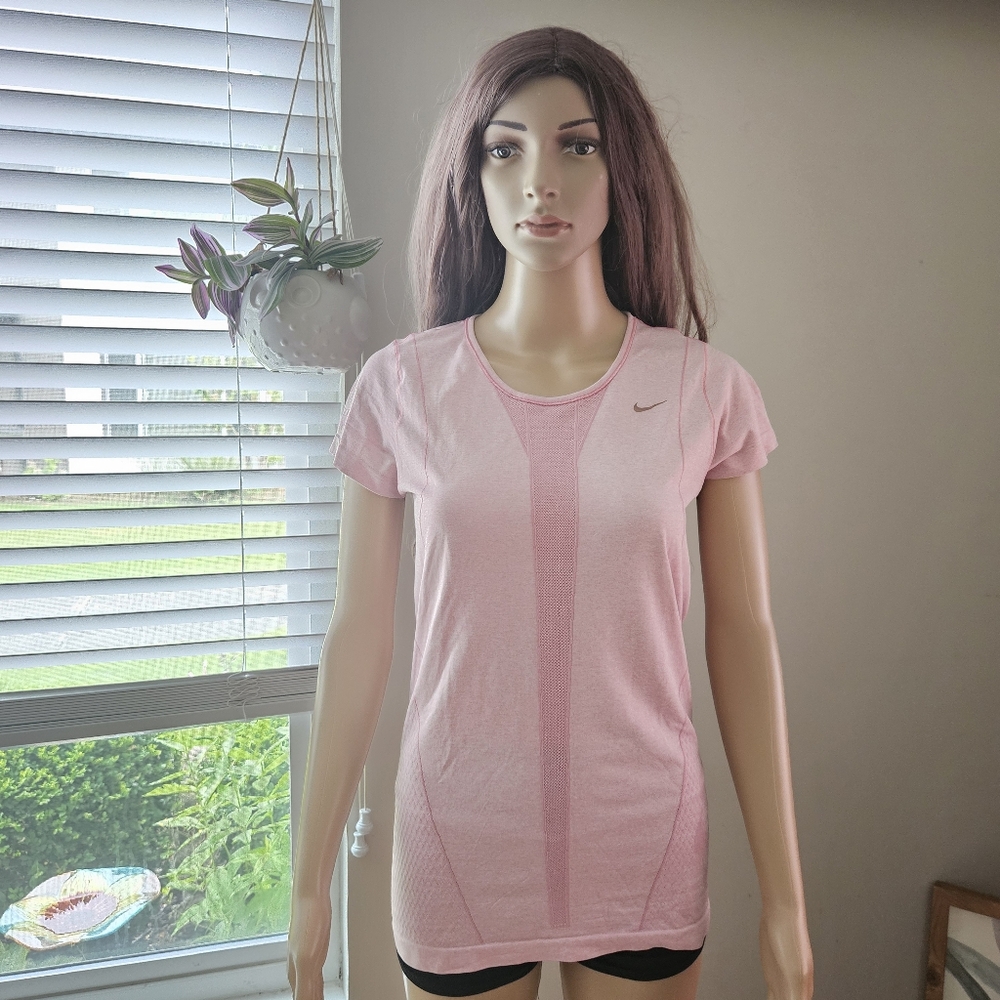 Nike dri fit pink gold short sleeves top tee t shirt workout exercise